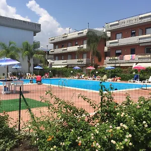 Taormina Mare Piscina Apartment Fondachello (Mascali)