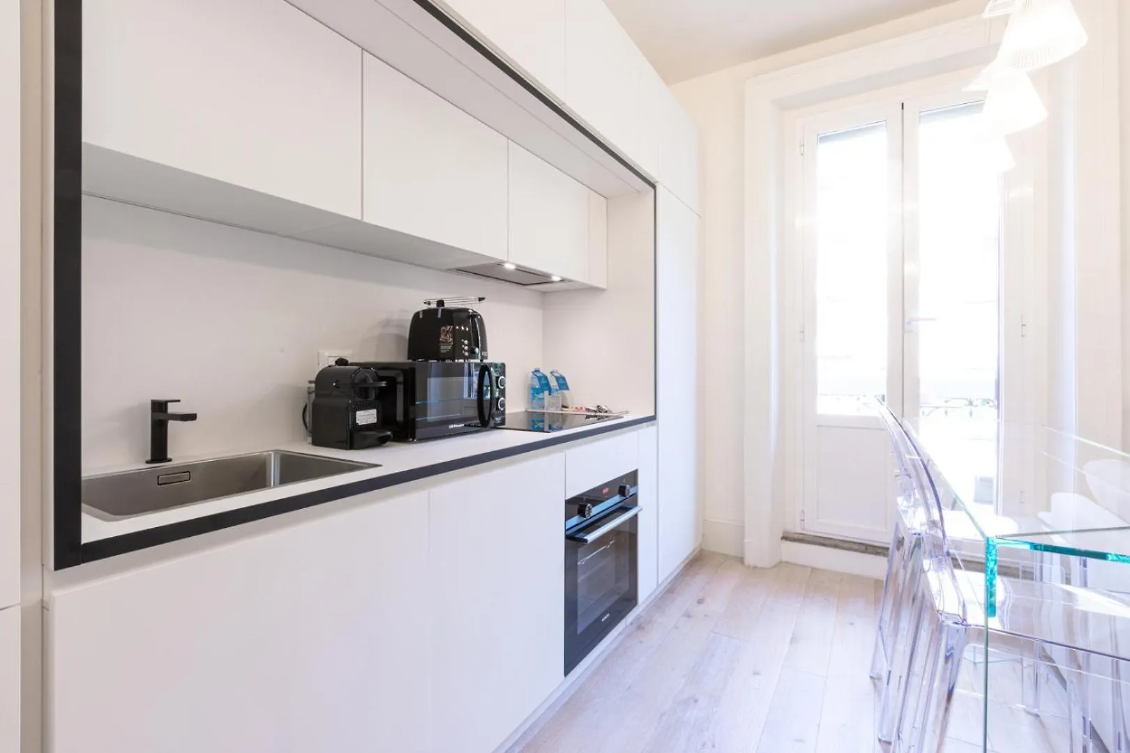 Apartment Centrale Suite With Balcony - Top Collection Milan