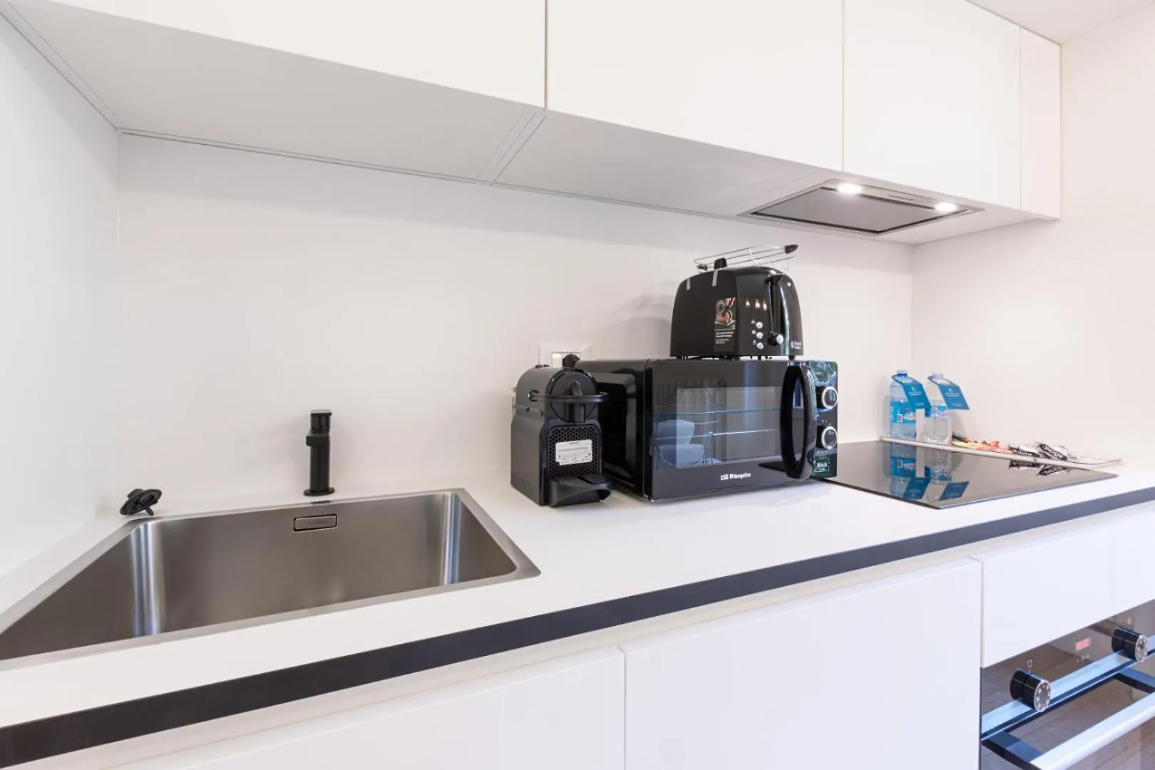 Centrale Suite With Balcony - Top Collection Milan Apartment
