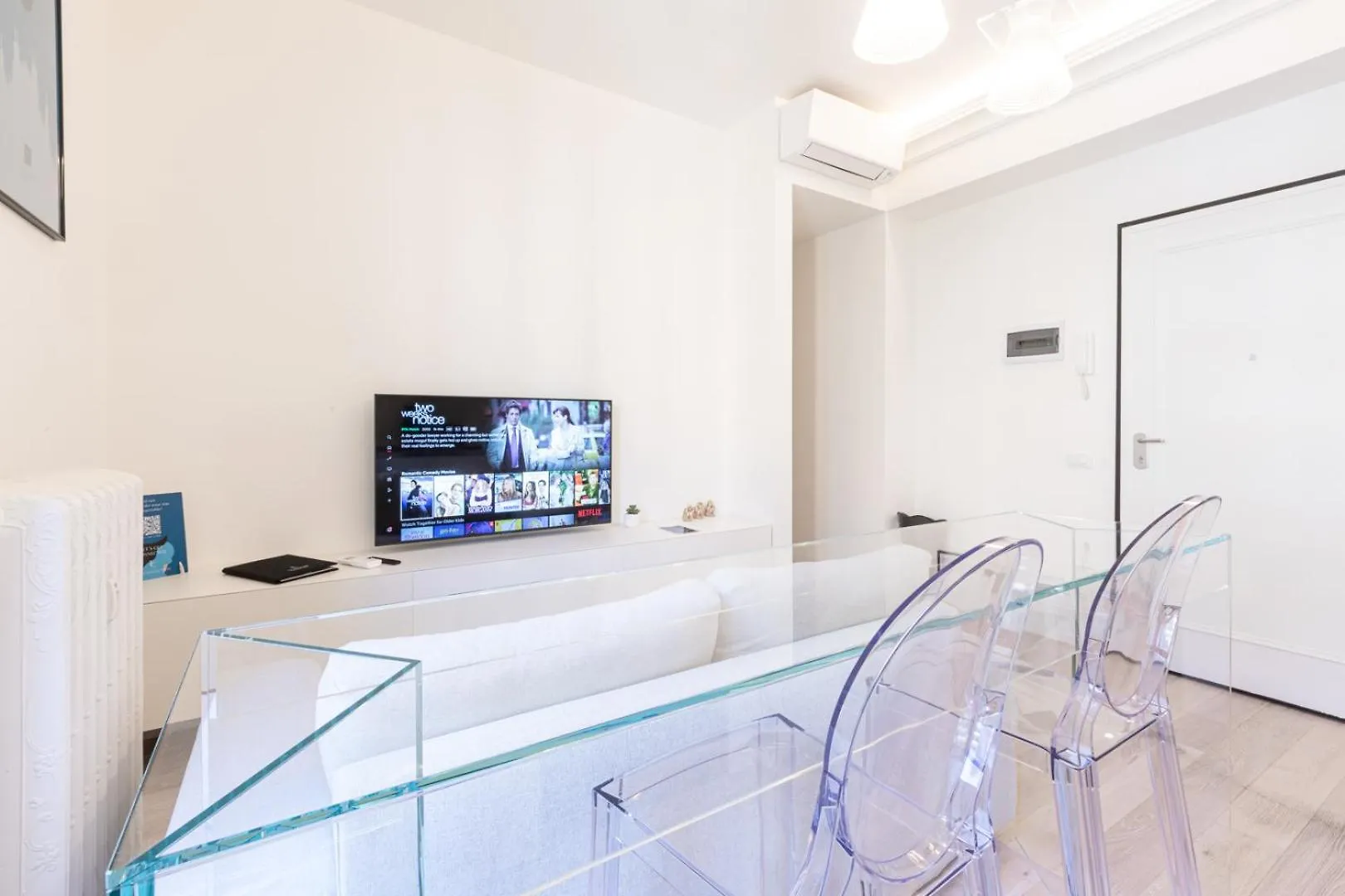 Centrale Suite With Balcony - Top Collection Milan Apartment